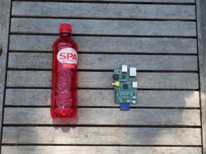 Raspberry Pi met plastic flesje